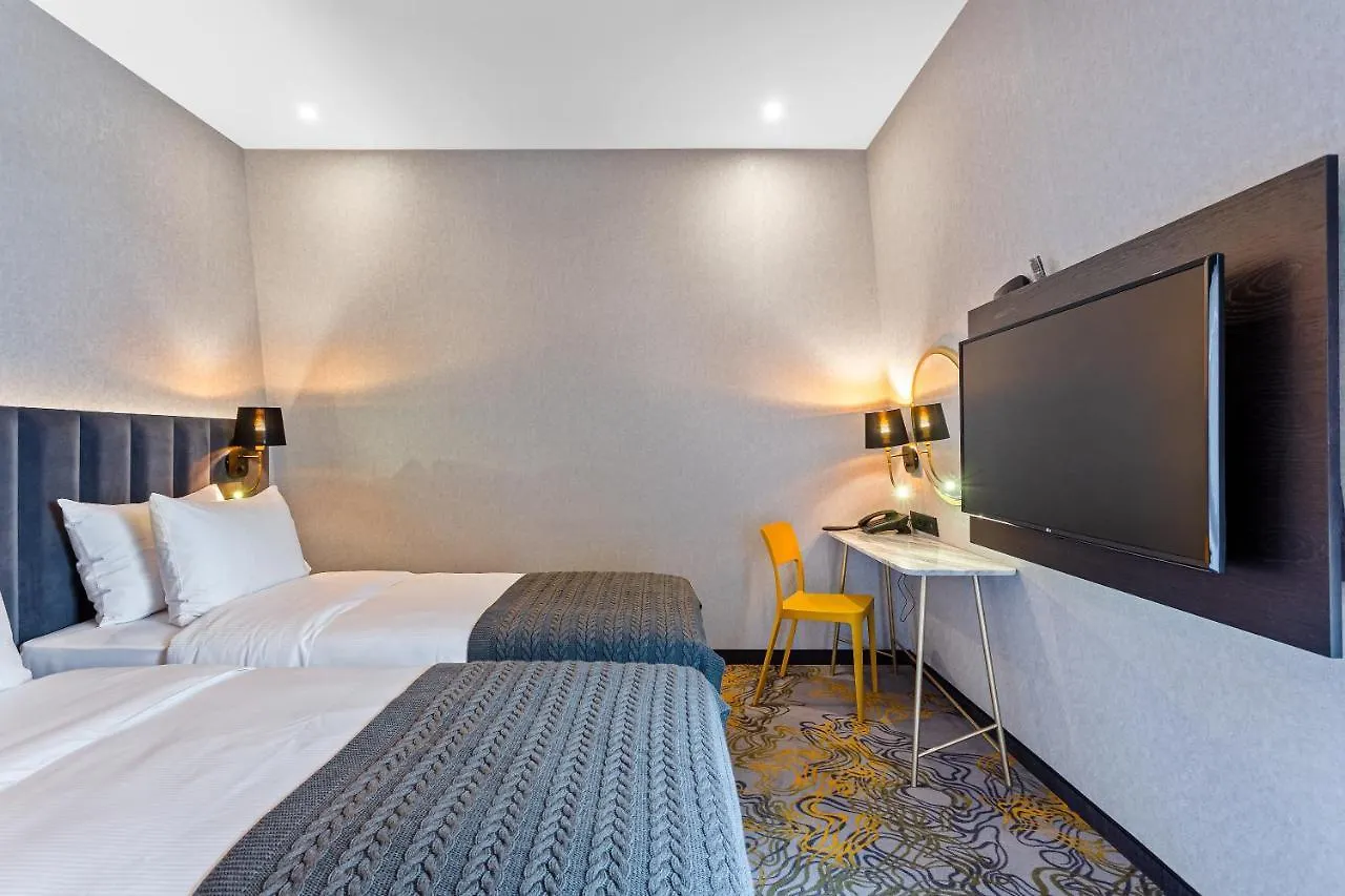 Taberne Boutique Hotel Τυφλίδα 4*,
