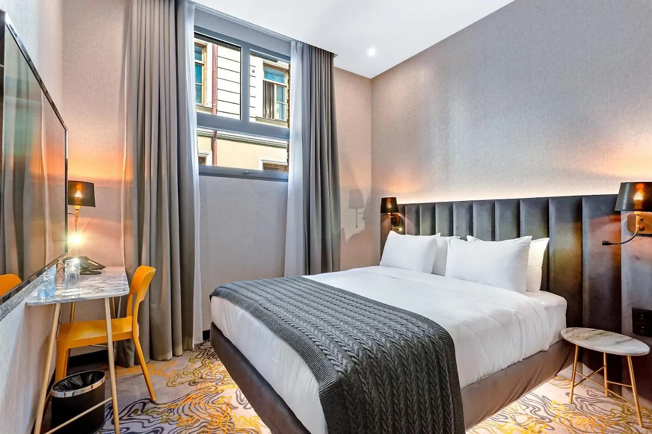 Taberne Boutique Hotel Τυφλίδα